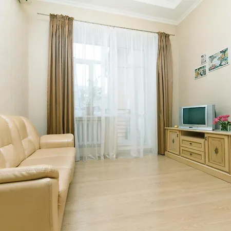 Apartment Baseina Khreschatyk Kyiv Exterior photo