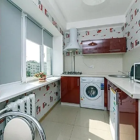 Apartment Baseina Khreschatyk Kyiv Exterior photo